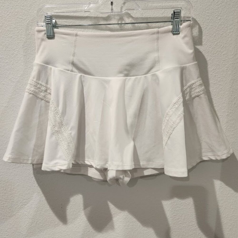 Free People Movement White Athletic Skirt Size Large - Picture 3 of 8
